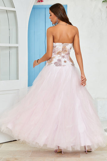 Stropløs A Line Pink Tulle Prom Kjole med applikationer